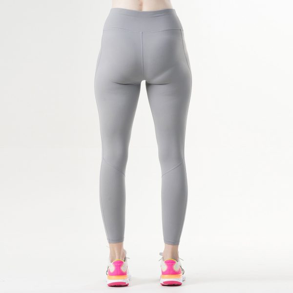 Exploring the Style of Women’s Legging - Image 2